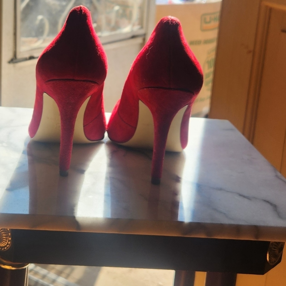 Ann Taylor Heels